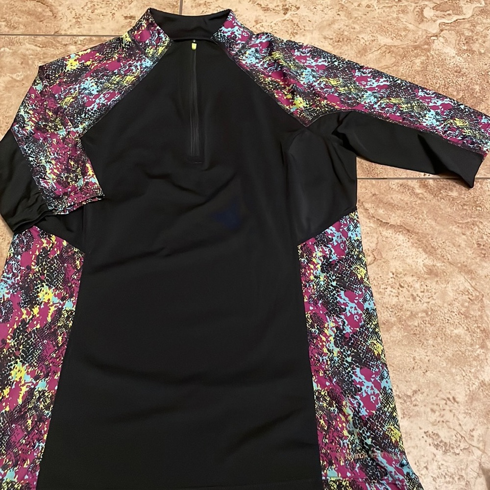 Noble Outfitters 1/4 Zip Shirt, size M, black snake